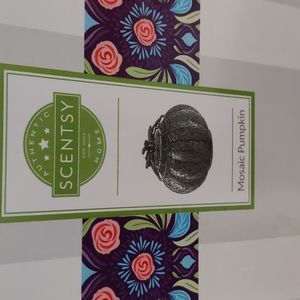 Mosaic Pumpkin Scentsy Warmer